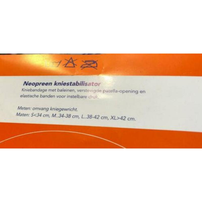 Nieuw Neopreen kniestabilisator Secutex maten Small + Medium