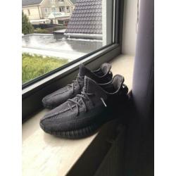 Yeezy boost 350 black maat 43 1/3, kopen of ruilen