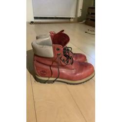 Timberland maat 38 rood weinig gedragen