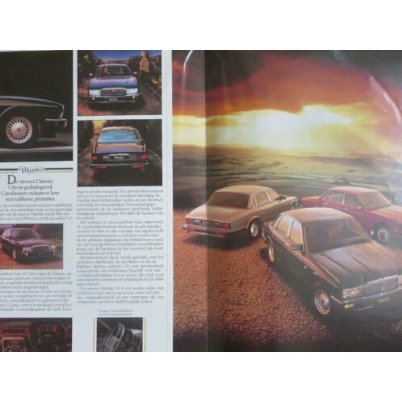 mooie uitvouwfolder Jaguar en Daimler met oa XJ en XJS