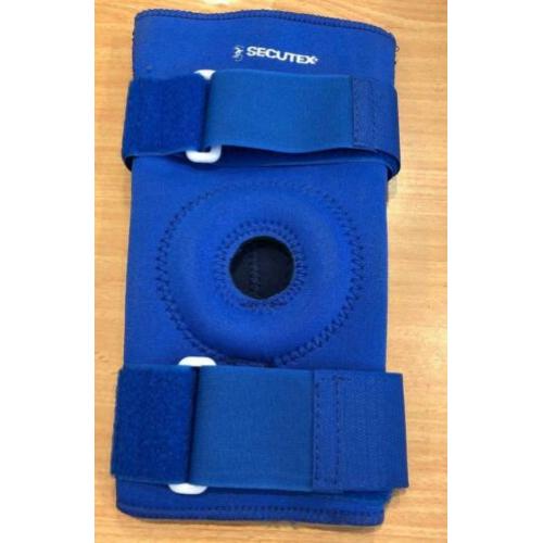 Nieuw Neopreen kniestabilisator Secutex maten Small + Medium