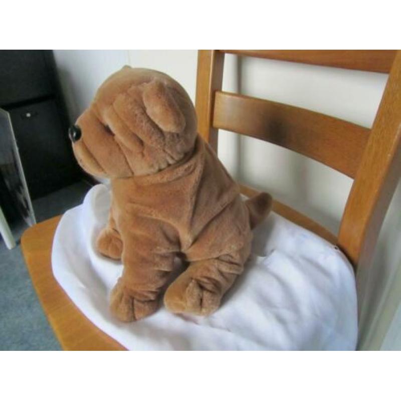 Knuffel hond, in nieuwstaat