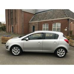 Opel Corsa 1.2-16V Cosmo 5 DEURS AIRCO