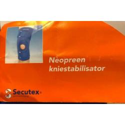 Nieuw Neopreen kniestabilisator Secutex maten Small + Medium