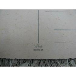 Vintage Krüger kaart - meisje met gevouwen handen