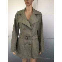 D830 Benetton maat M=38/40 olijf-groen jas trussenjas trench