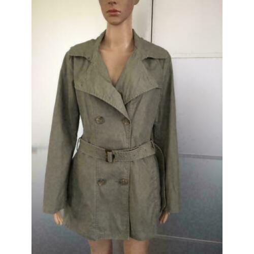 D830 Benetton maat M=38/40 olijf-groen jas trussenjas trench