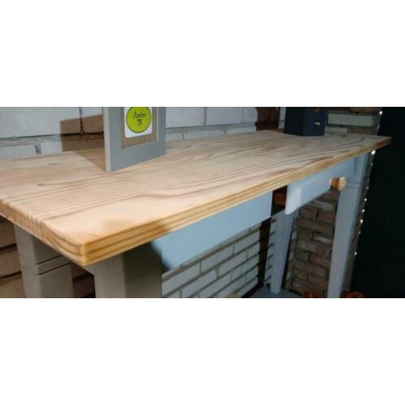 VERKOCHT. Sidetable 120cm