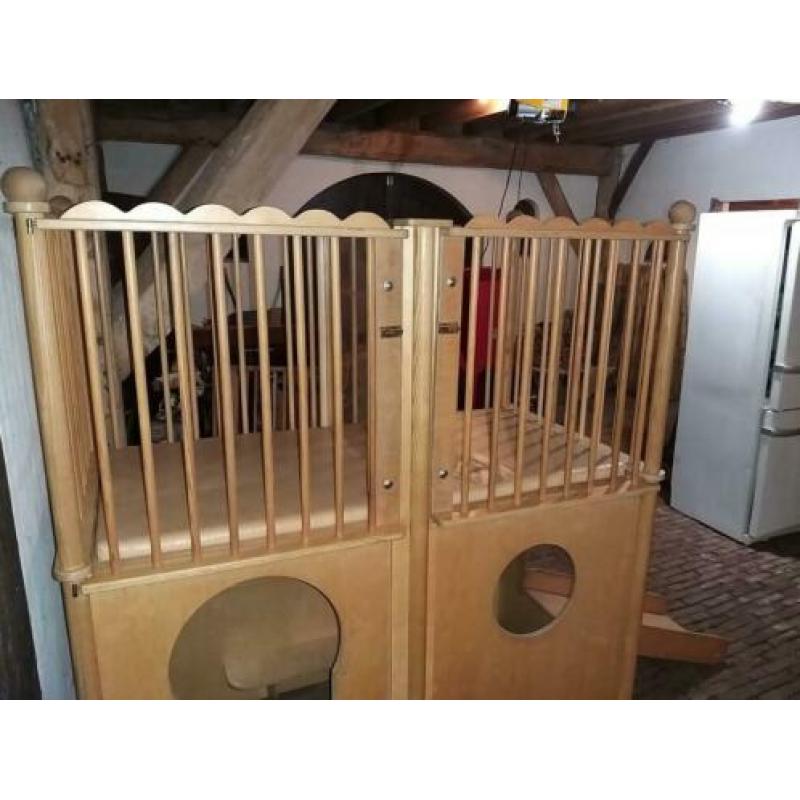 Mooie box en speelhuis in een van hoge kwaliteit