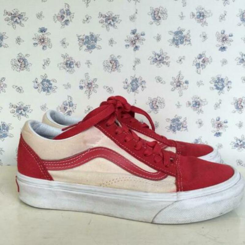 VANS Old Skool rood met witte gympen sneakers 36
