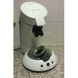 Nette Philips Senseo met 2 koffiepadhouders.