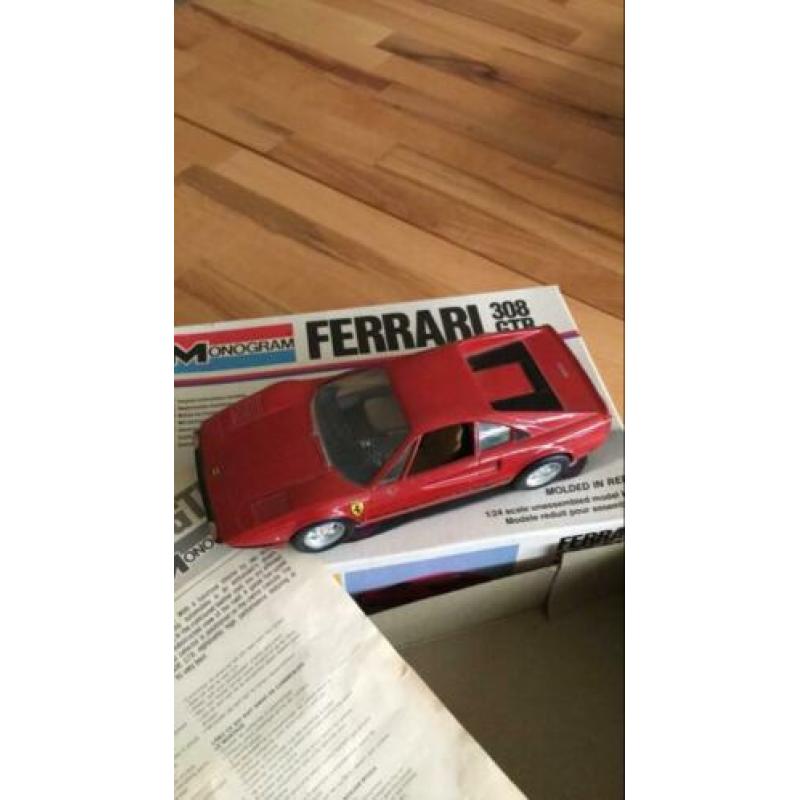 Ferrari 308gtb monogram bouwpakket 1:24