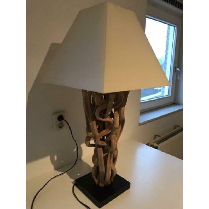 Woonkamerlamp "takkenvoet"