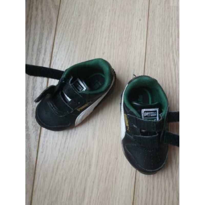 Puma schoentjes maat 19
