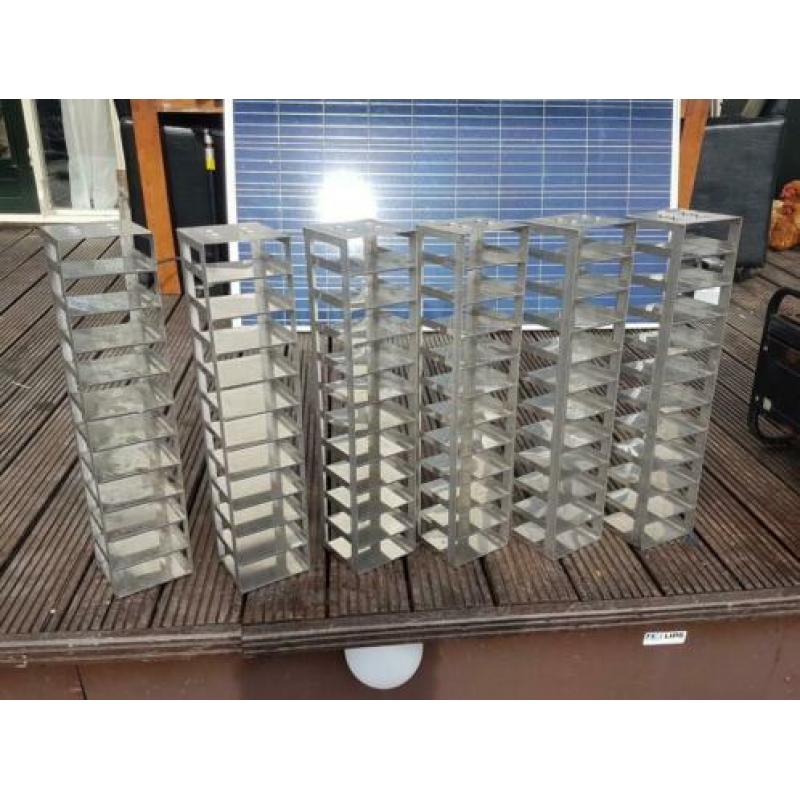 Rvs opbergrekken, stellingrek 6st. 63,5 hoog 13,5x14cm