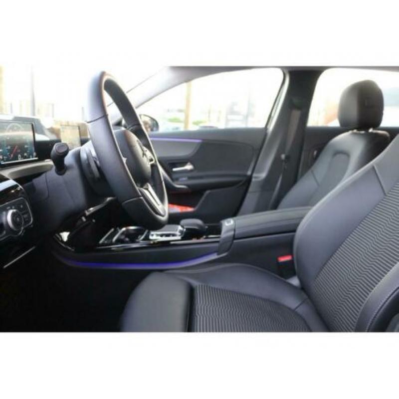 Mercedes-Benz A-Klasse 180 Business Solution Plus Upgrade Wi