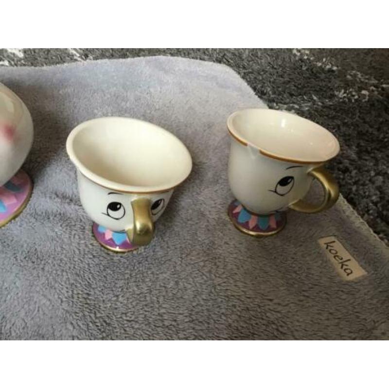 Belle en het beest theepot en barstje kopje 2x servies nieuw