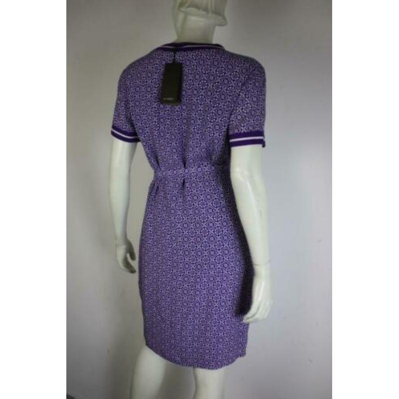Paars wit Windsor jurkje! Mt 38. Brand new