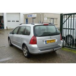 Peugeot 307 Break 1.6-16V XS Premium 2e versnelling kapot au