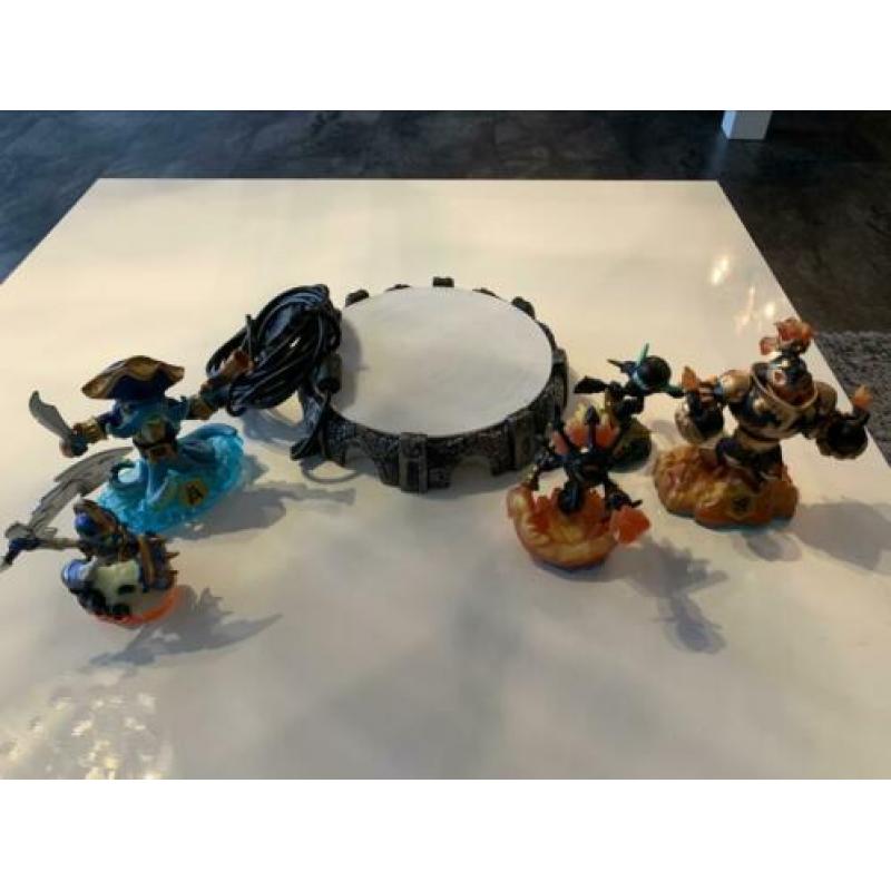 Skylanders swap force en giants + portaal. Bieden vanaf €10