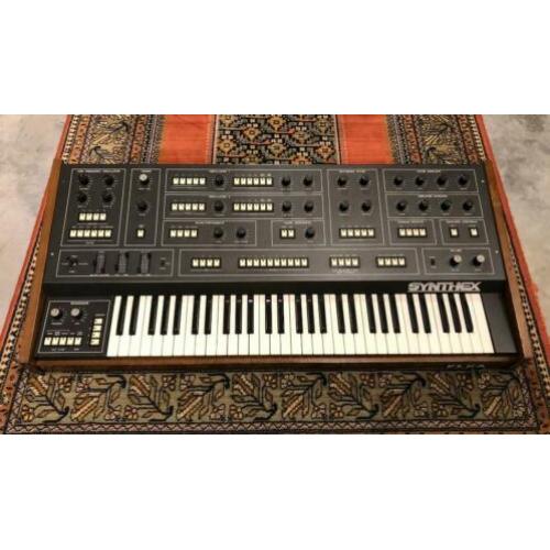 Elka Synthex (Serviced / Warranty / Original Chrome Stand)