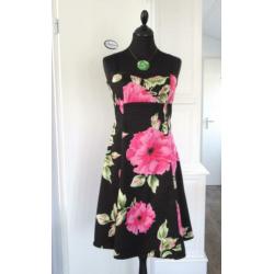 Mooie jurk van Steps Every Day Chic maat 38