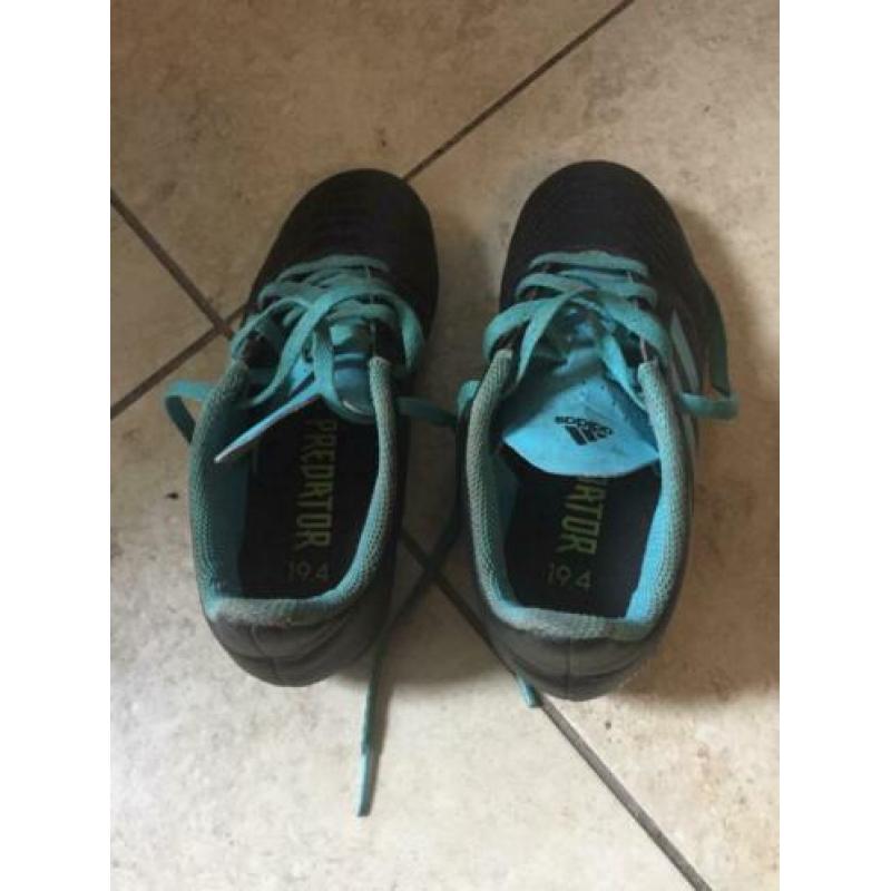Te koop: Adidas predator voetbalschoenen
