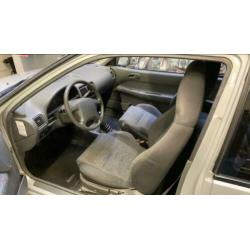Suzuki Swift 1.3 2001 Grijs