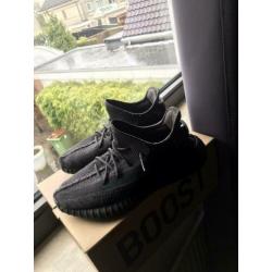 Yeezy boost 350 black maat 43 1/3, kopen of ruilen
