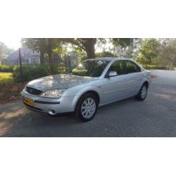 Unieke staat! Ford Mondeo 1.8 16V 92KW Sedan 2001 Grijs