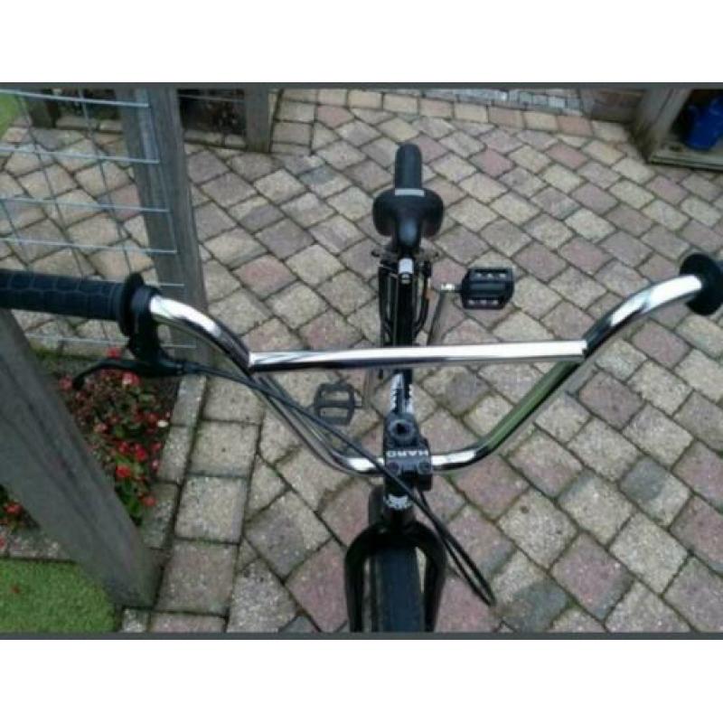 Haro bmx 21 inch weinig mee gefietst nieuw €600,-