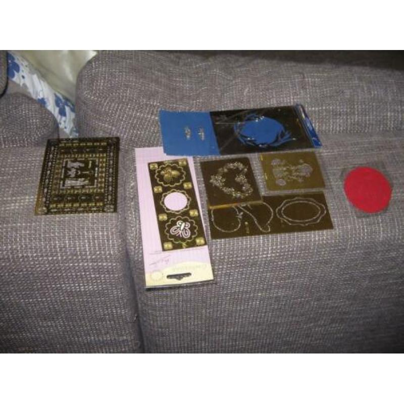 Te koop 7 verschilende snijschablonen/snijmallen