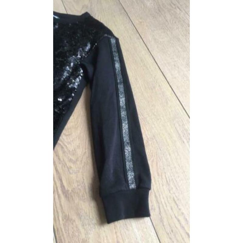 Gave sweatstof jurk met voorkant van pailletten maat 146/152