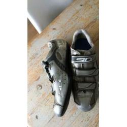 Sidi maat 46