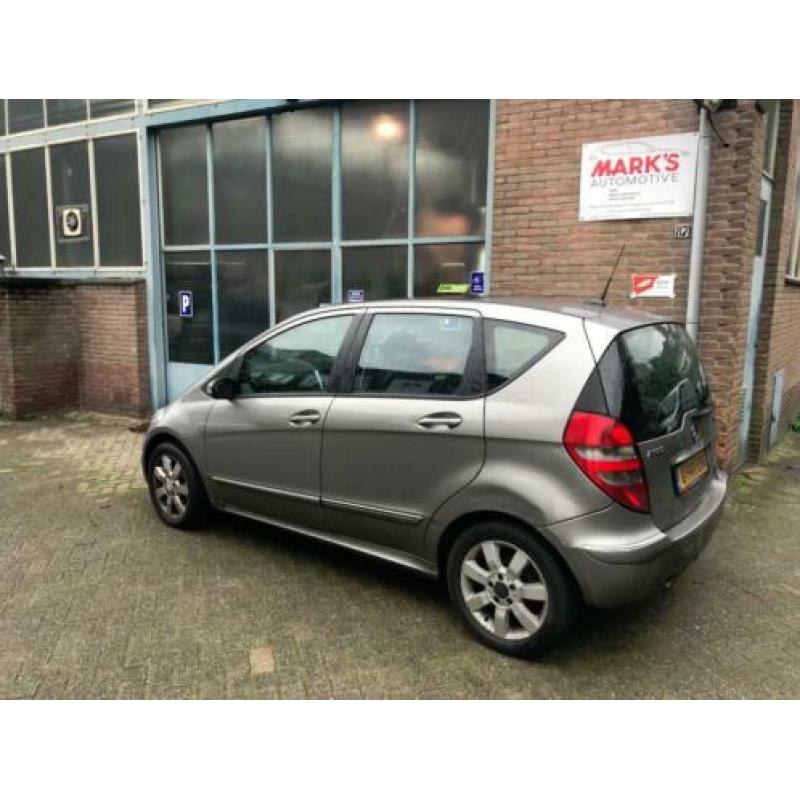 Mercedes A 180 CDI 2008 Grijs RHD Transmissie defect