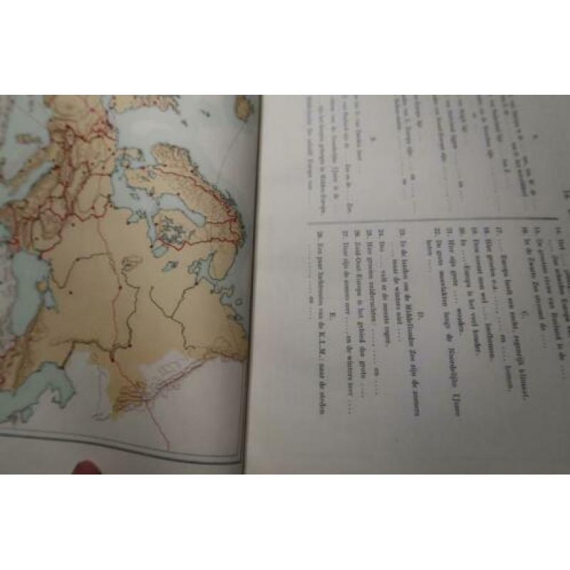 atlas van Europa en de Wereldelen door G.Prop-1952