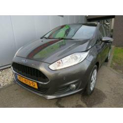 Ford Fiesta 1.5 TDCi Style Ultimate Lease Edition Navi Airco