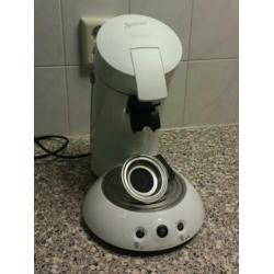 Nette Philips Senseo met 2 koffiepadhouders.