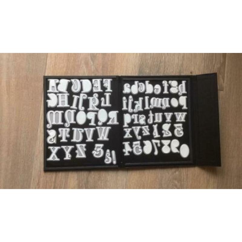 Quickutz Alphabet Fiesta incl. Magneetmap