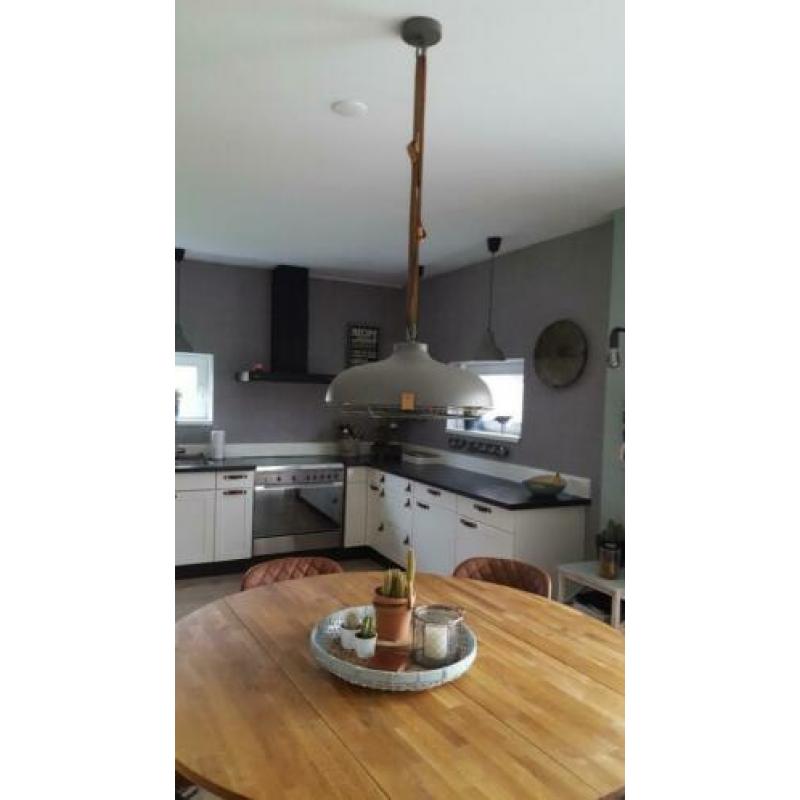 Stoere hang lamp Zuiver dek 51 grijs staal leer hanglamp