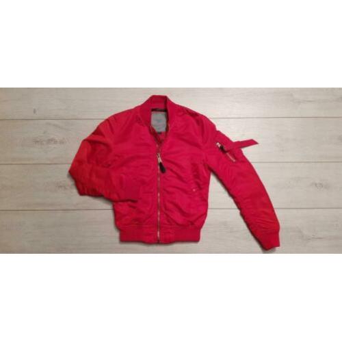 Alpha industries Dames jas maat S ( Amper gedragen )