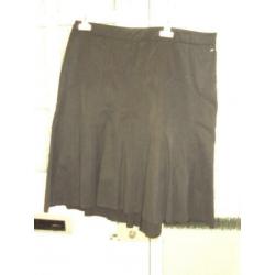 Nieuwe nette basic wijde zwarte rok SAO PAOLO maat XL 46