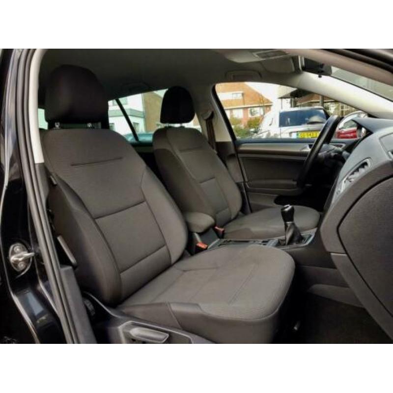 Volkswagen Golf 1.6 TDI GRATIS 1JAAR RENTEVRIJ LENEN!