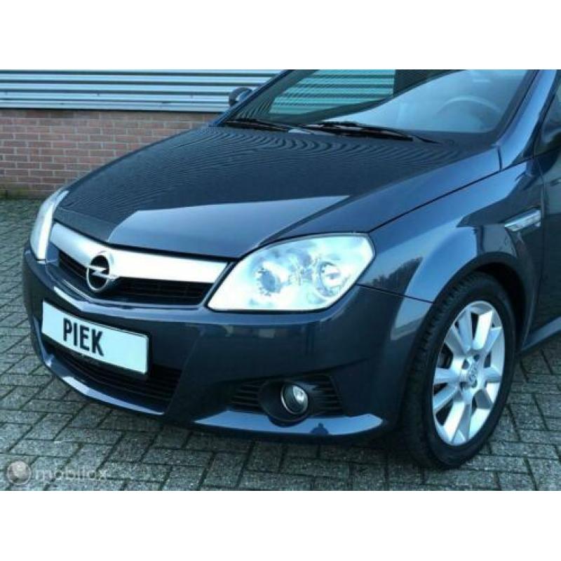 Opel Tigra TwinTop 1.8-16V Sport NIEUWSTAAT