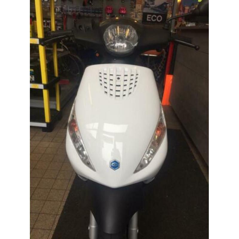 Piaggio zip (snor) 2650km