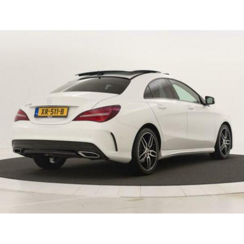 Mercedes-Benz CLA-Klasse 180 AMG Automaat Panorama-schuifdak