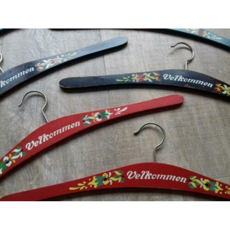 10 authentieke Noorse kledinghangers