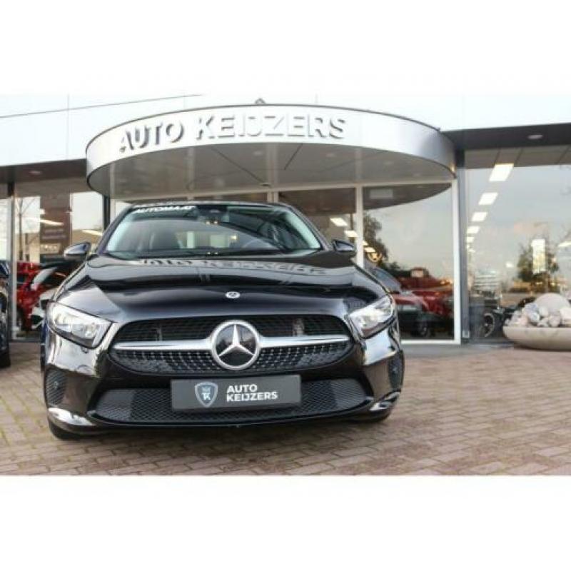 Mercedes-Benz A-Klasse 180 Business Solution Plus Upgrade Wi