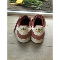 Roze Adidas Stan Smith maat 40