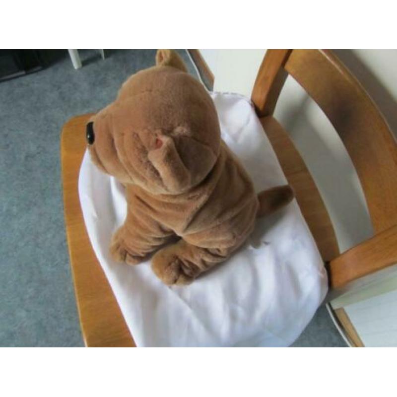 Knuffel hond, in nieuwstaat